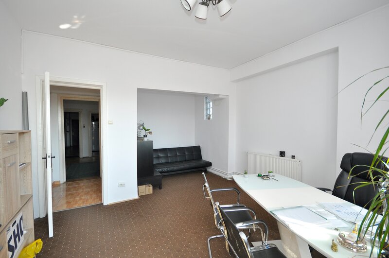 Universitate vanzare apartament 4 camere suprafata 117 mp