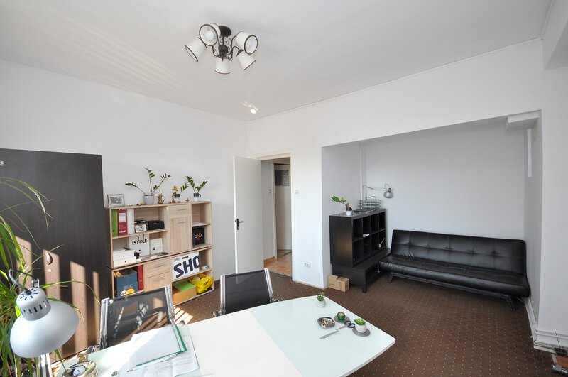 Universitate vanzare apartament 4 camere suprafata 117 mp