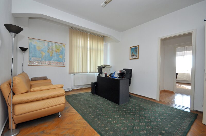Universitate vanzare apartament 4 camere suprafata 117 mp