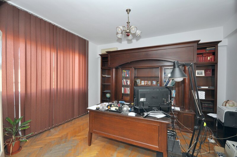 Universitate vanzare apartament 4 camere suprafata 117 mp