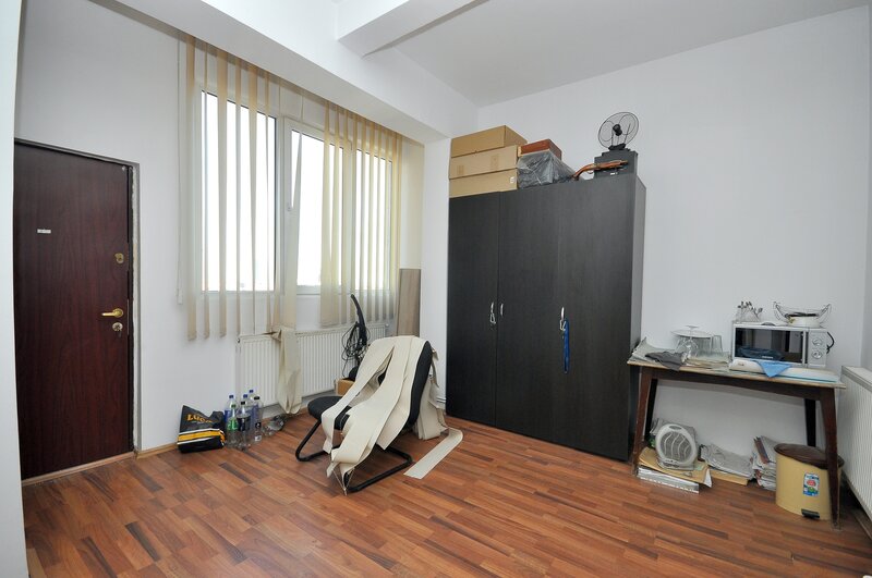 Universitate vanzare apartament 4 camere suprafata 117 mp